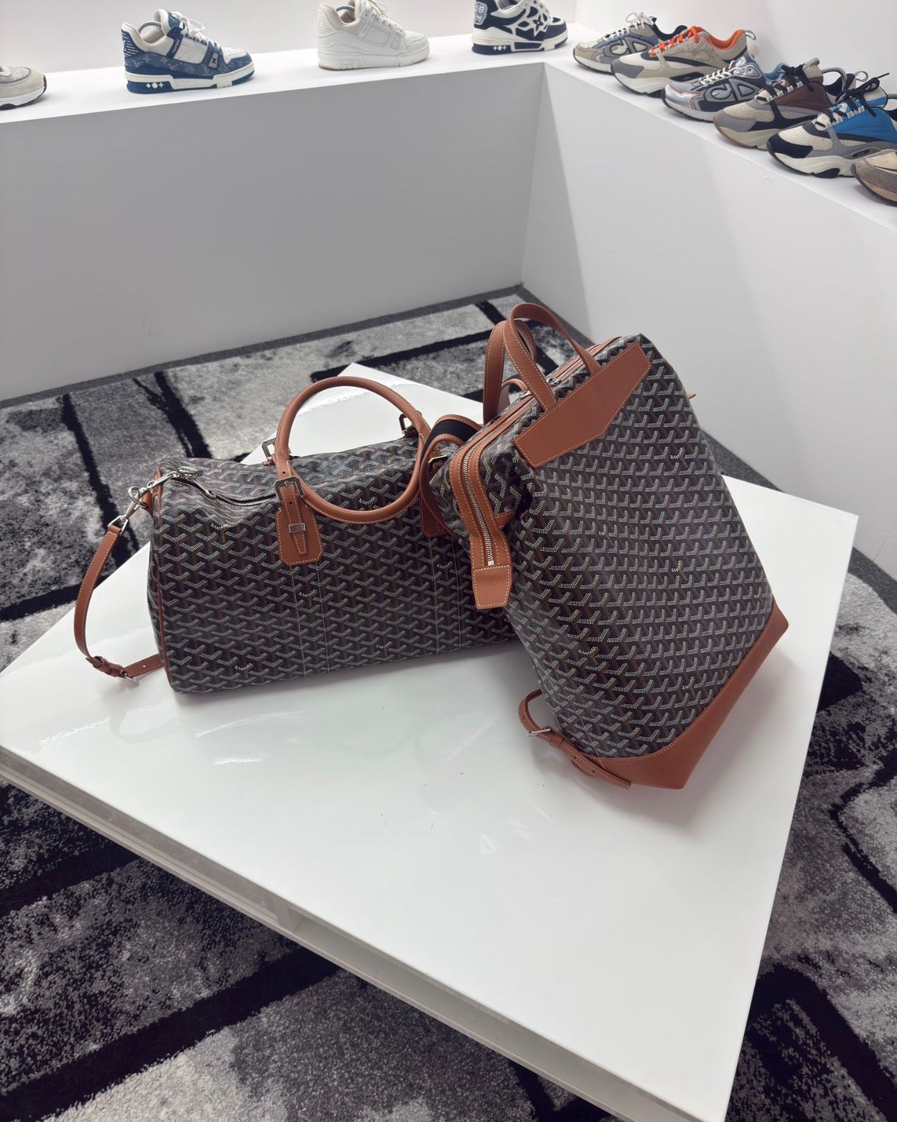 Luggage & Accessories