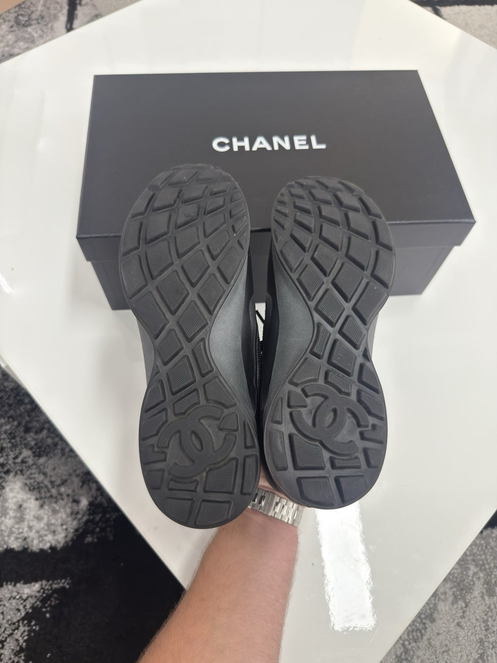 Chanel Runners UK7