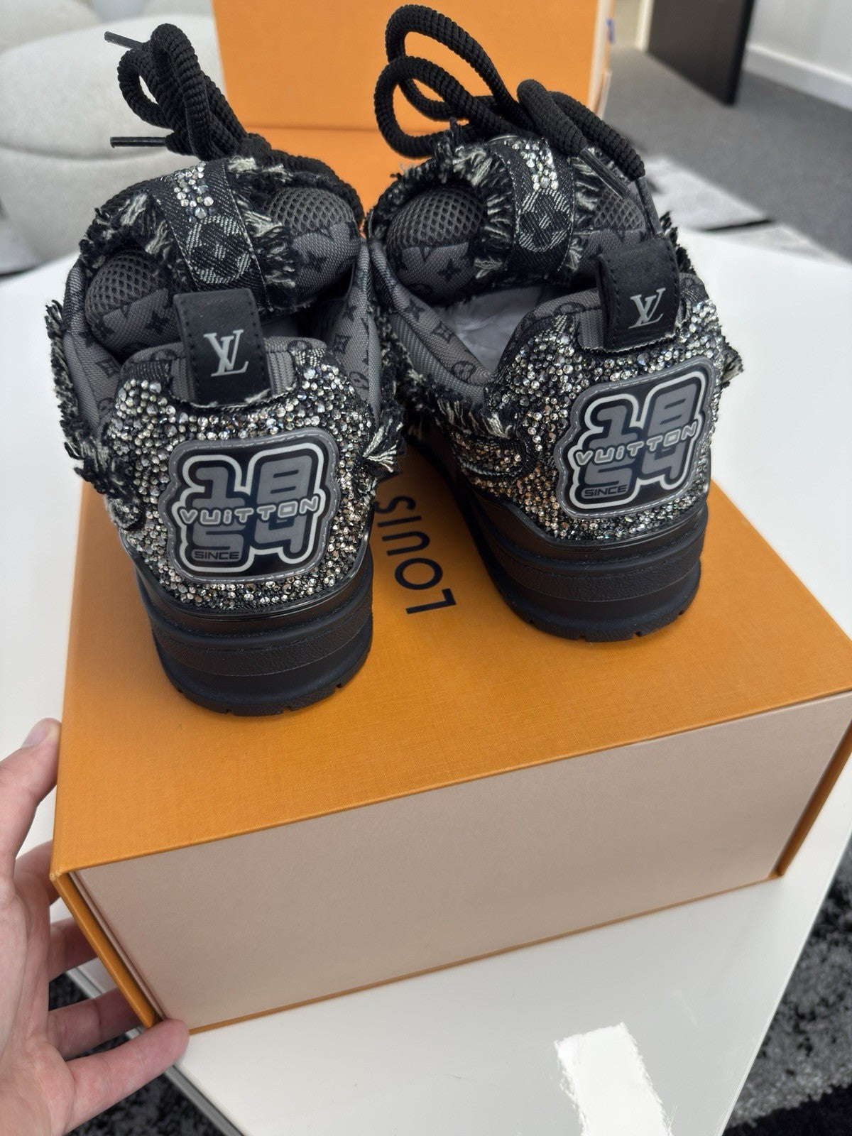 Louis Vuitton Swarovski Skate LV7.5