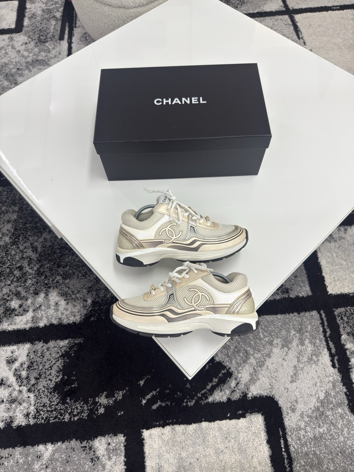 Chanel Runners UK7 (EU41)