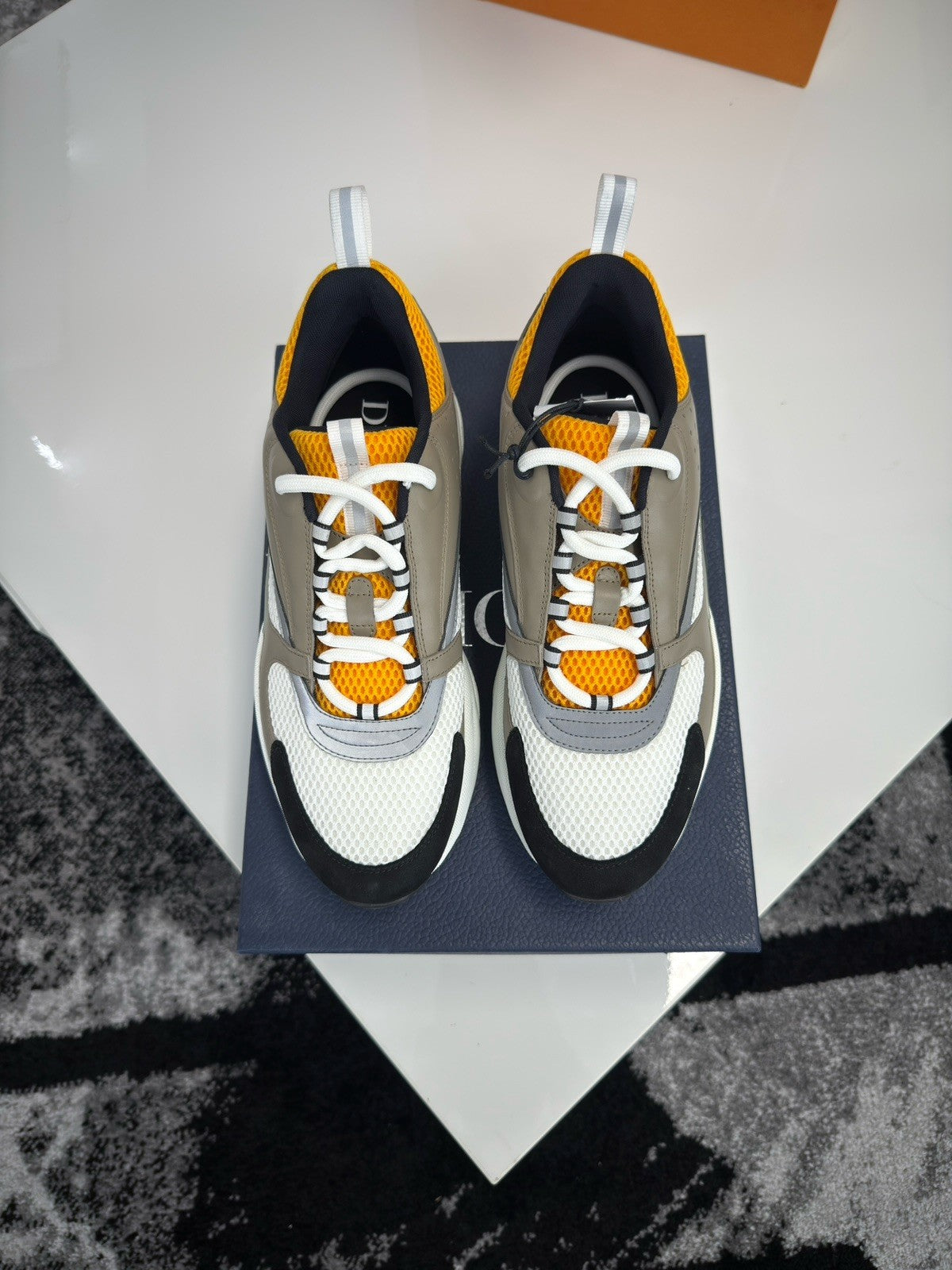 Dior B22 Mustard UK10 (EU44)