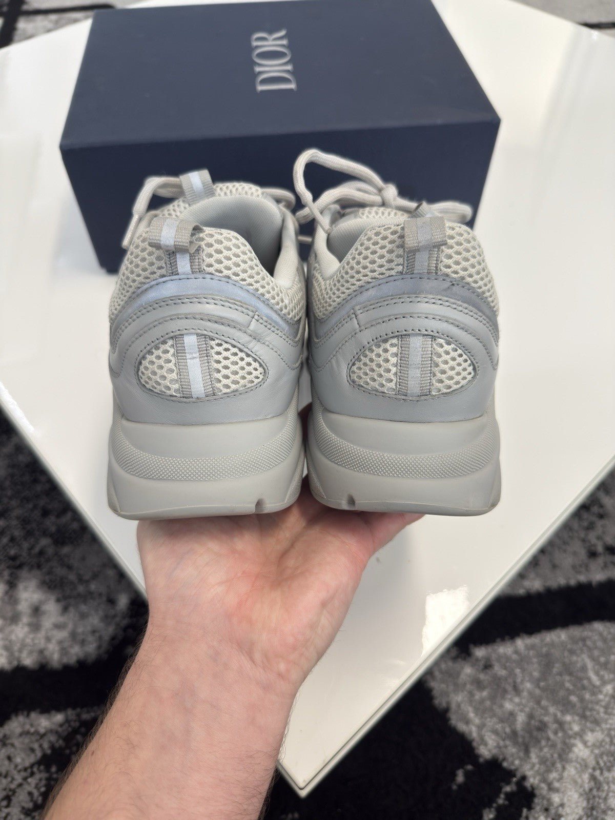 Dior B22 UK11 (EU45)