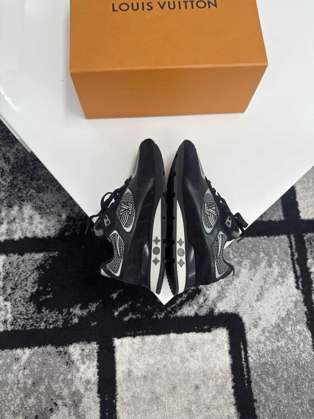 Louis Vuitton Runaways LV6.5