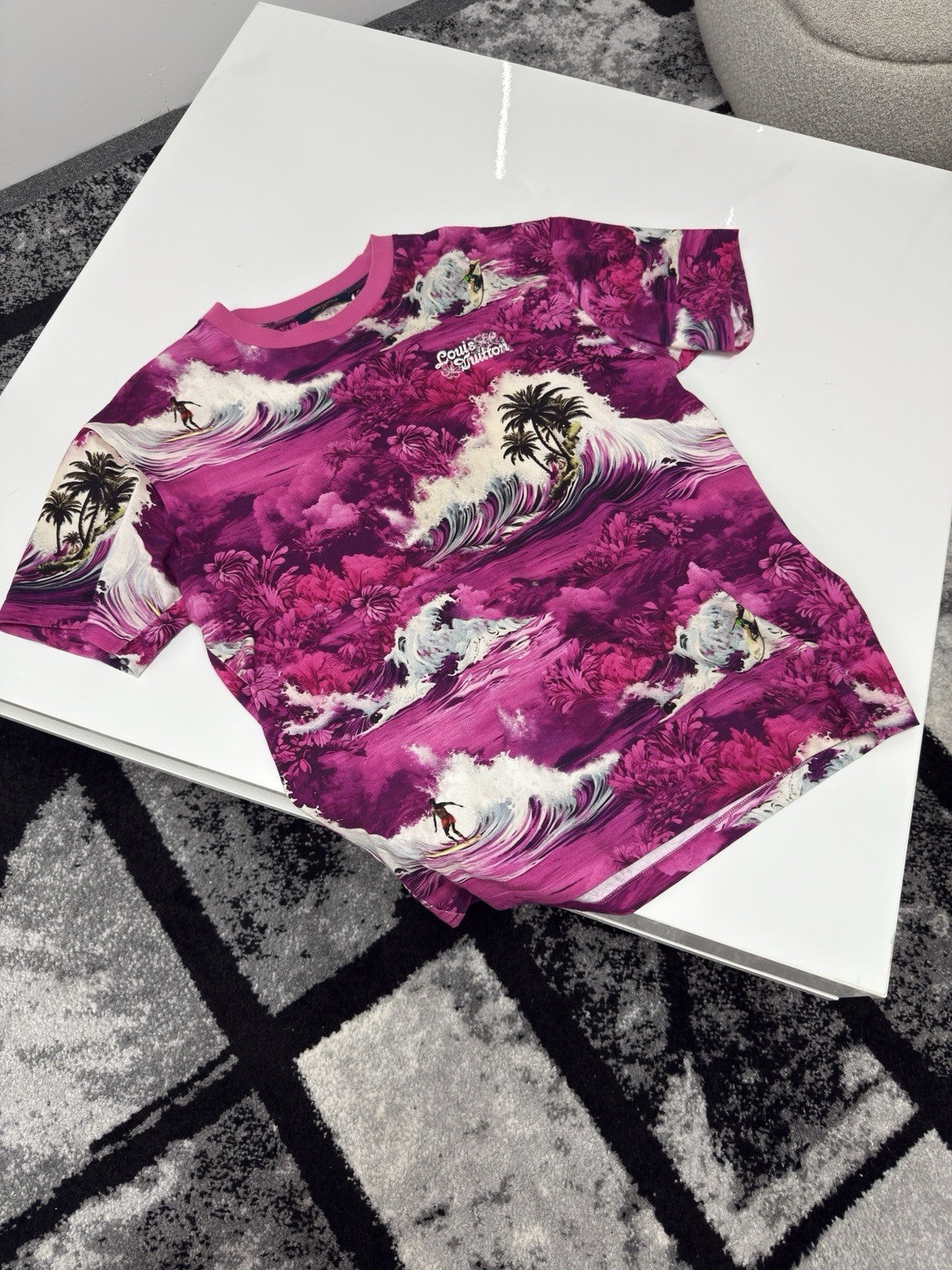 Louis Vuitton Surfer Tshirt Large