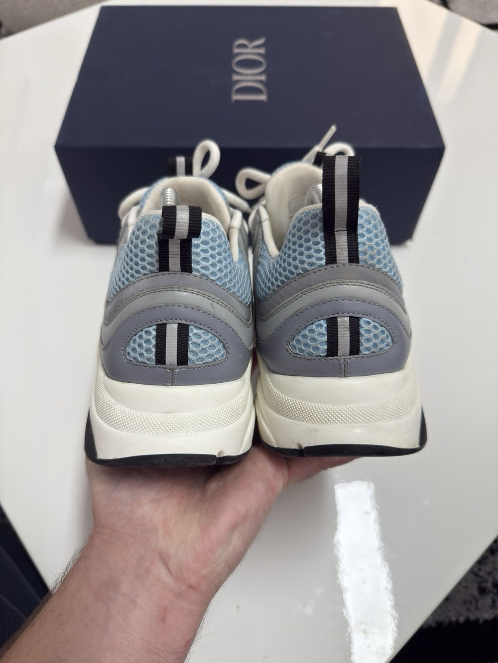 Dior B22 UK8 (EU42)