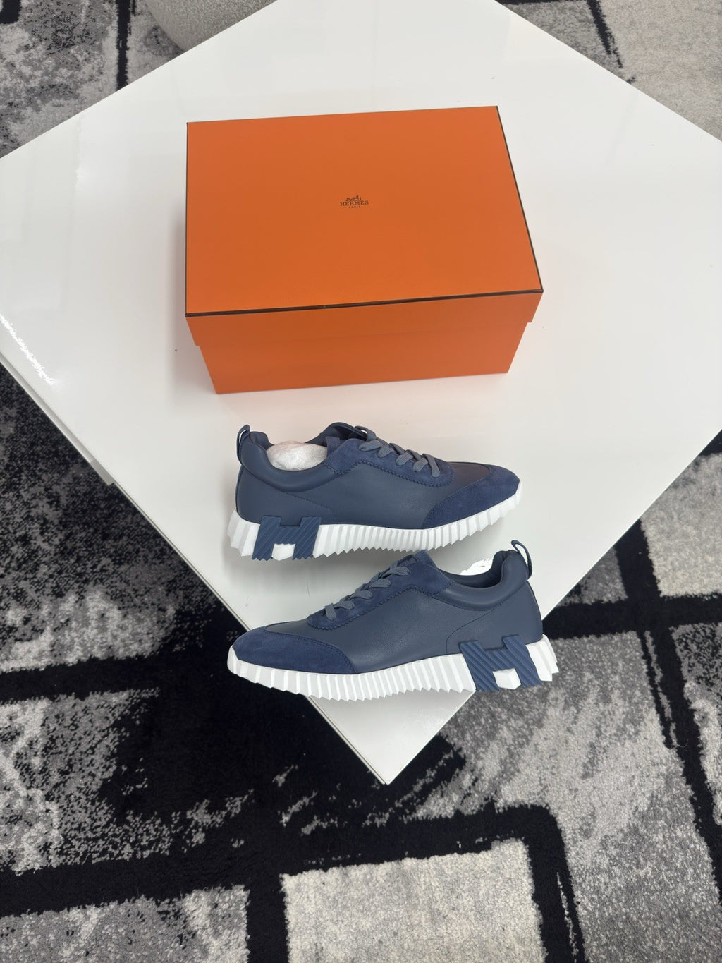 Hermes Bounce Sneakers UK8 (EU42)
