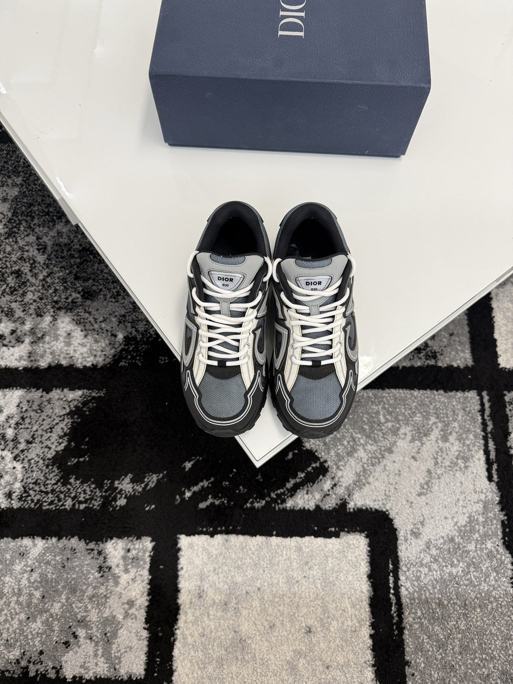Dior B30 UK7 (EU41)