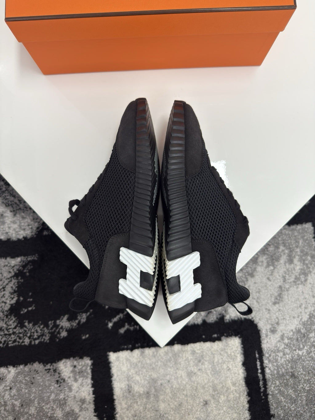 Hermes Bouncing Trainers UK8 (EU42)