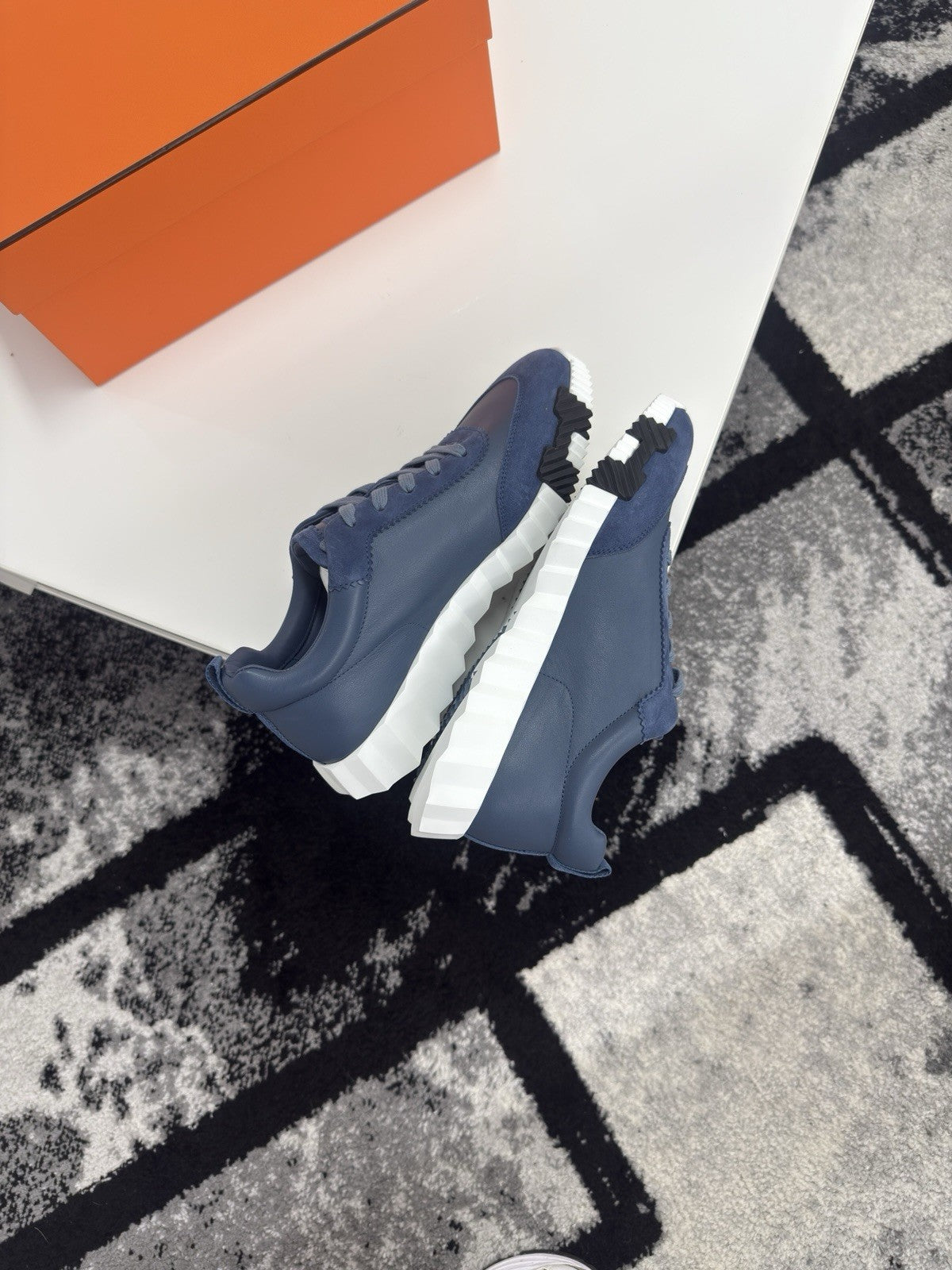 Hermes Bounce Sneakers UK8 (EU42)