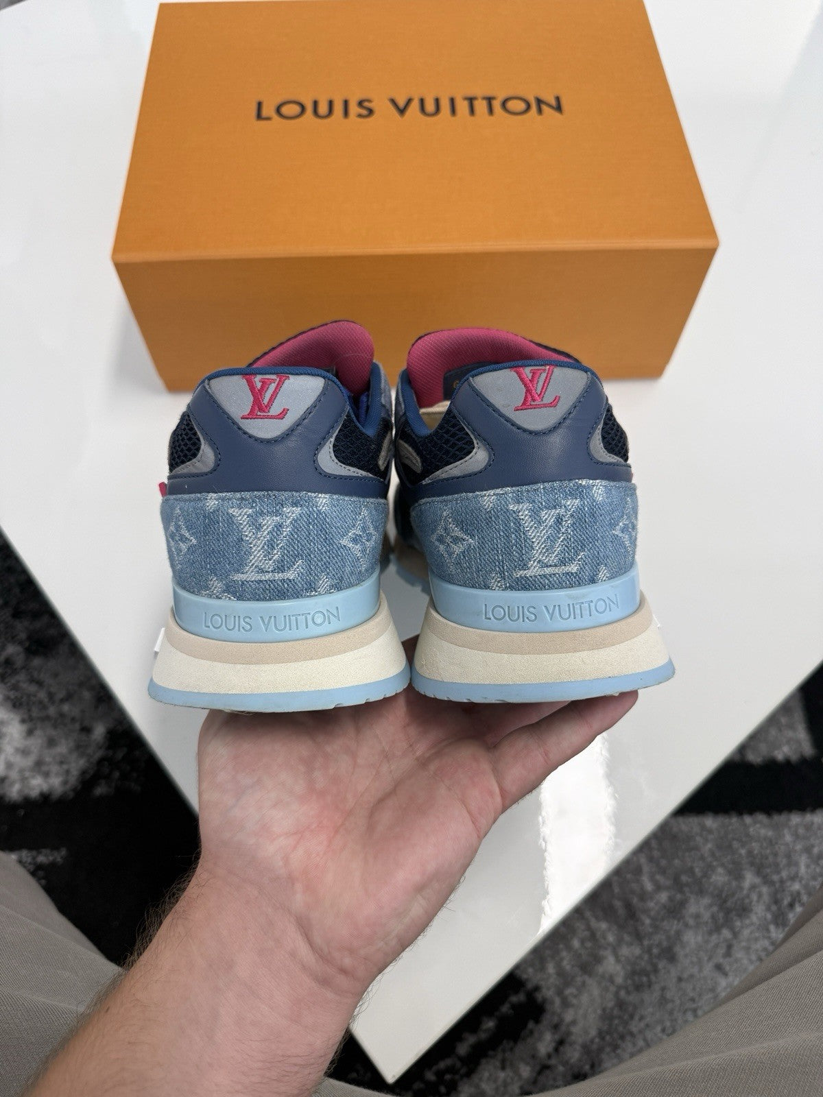 Louis Vuitton Runaway LV6
