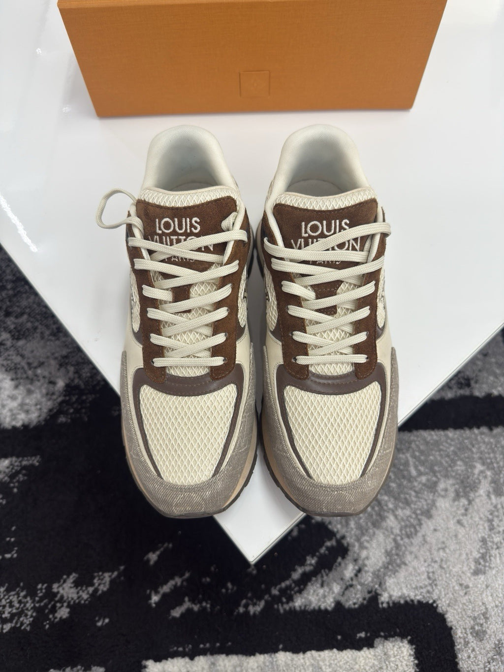 Louis Vuitton Runaways LV7.5