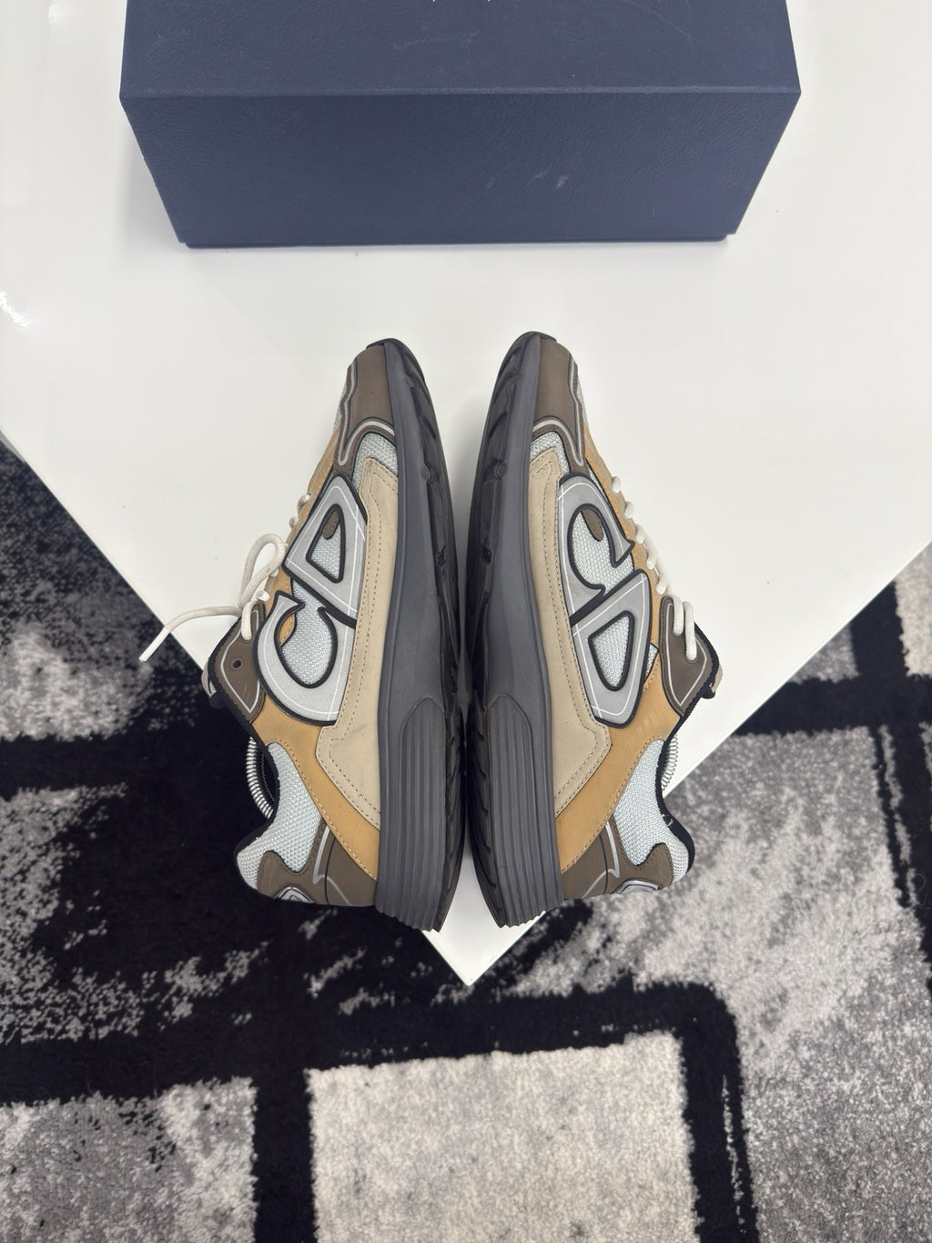 Dior B30 UK11 (EU45)