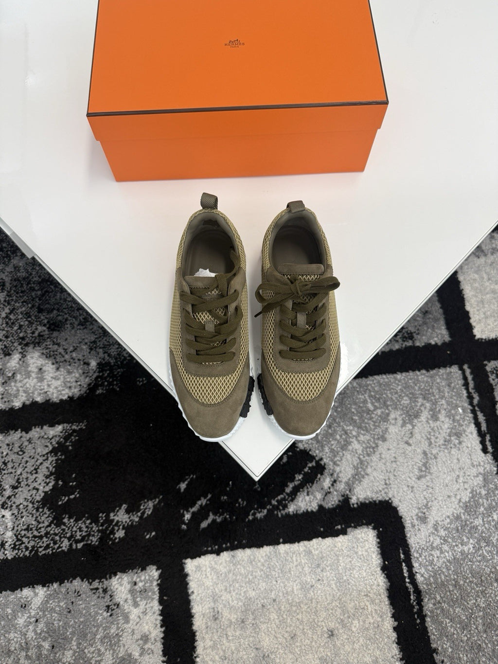 Hermes Bouncing Trainers UK5.5 (EU39.5)