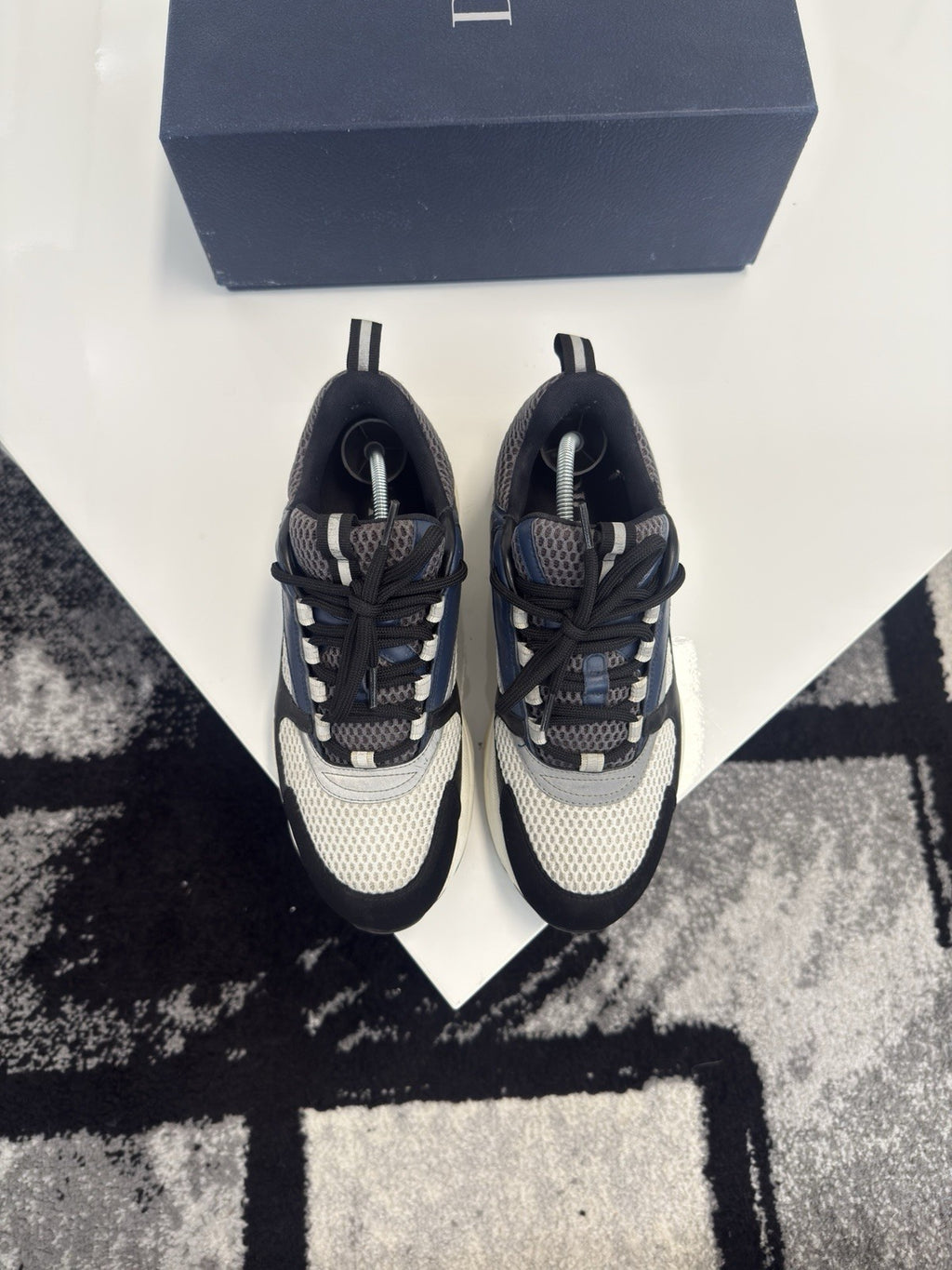 Dior B22 UK7 (EU41)