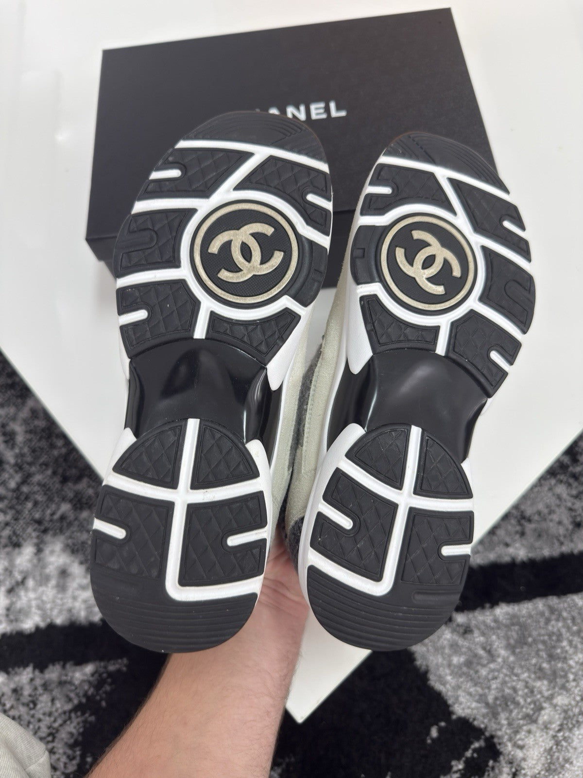 Chanel Runners UK6.5 (EU40.5)