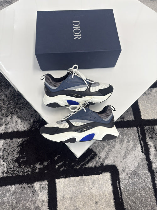Dior B22 UK10 (EU44)