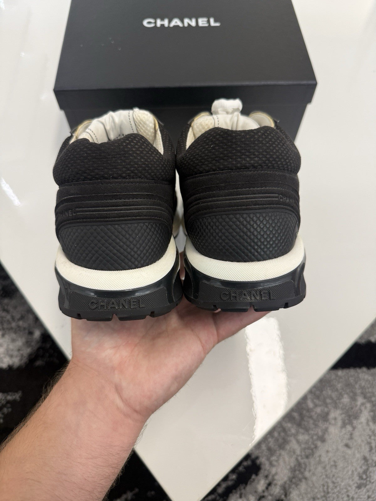Chanel Runners UK8 (EU42)