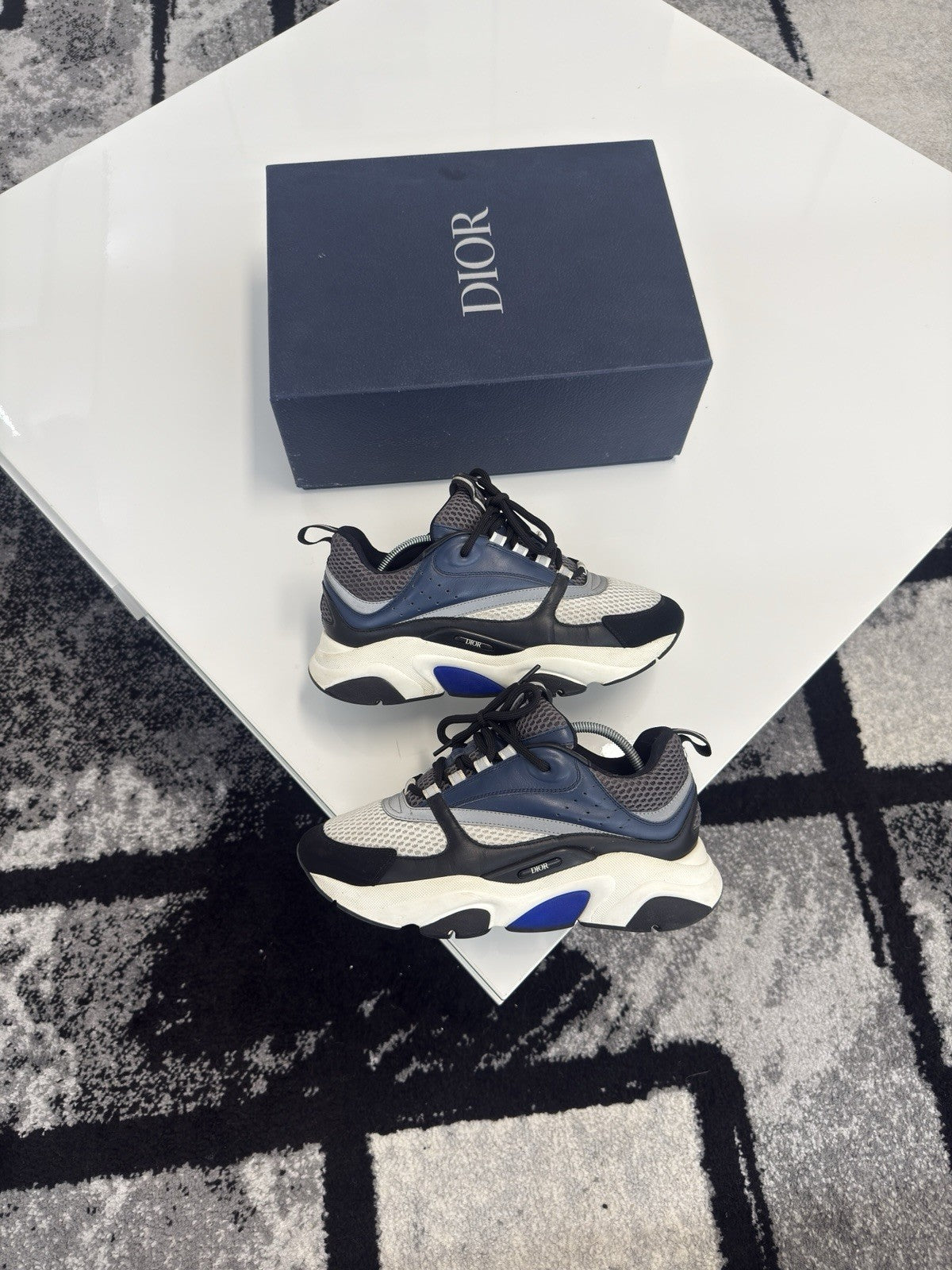 Dior B22 UK7 (EU41)