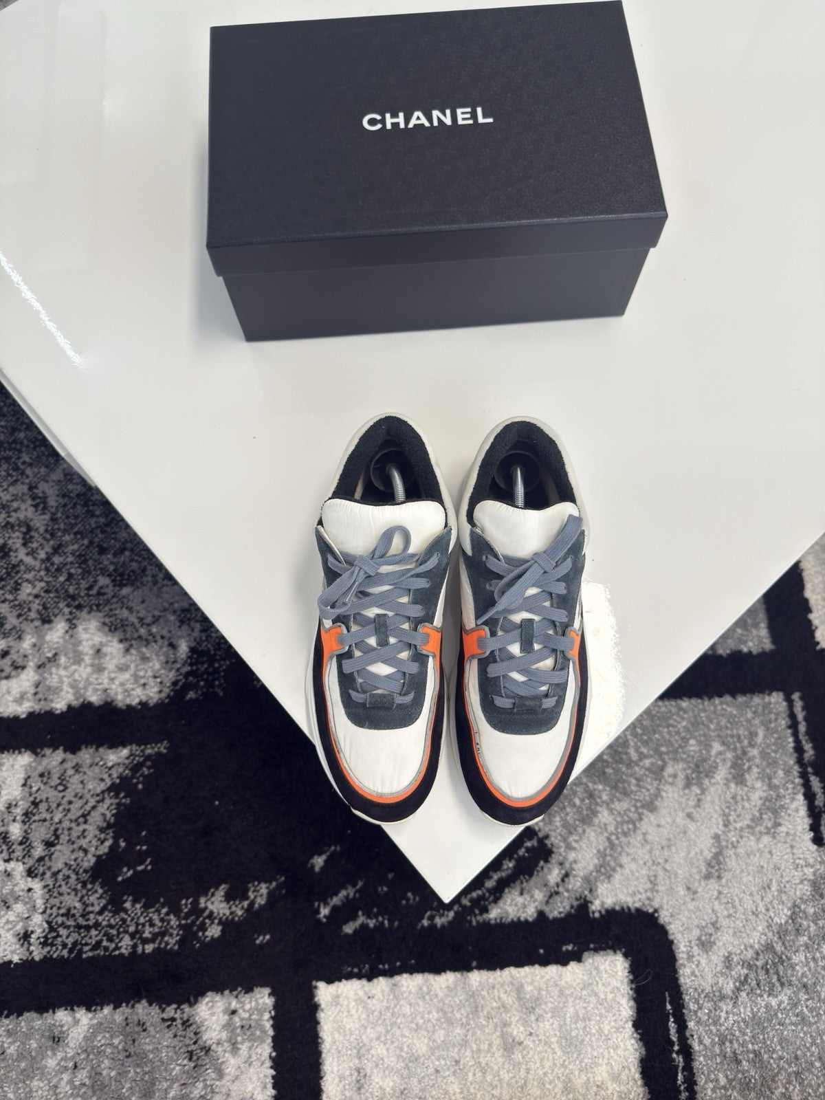 Chanel Runners UK8 (EU42)