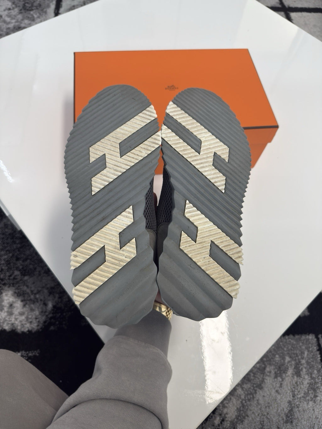 Hermes Bouncing Trainer UK7.5 (EU41.5)