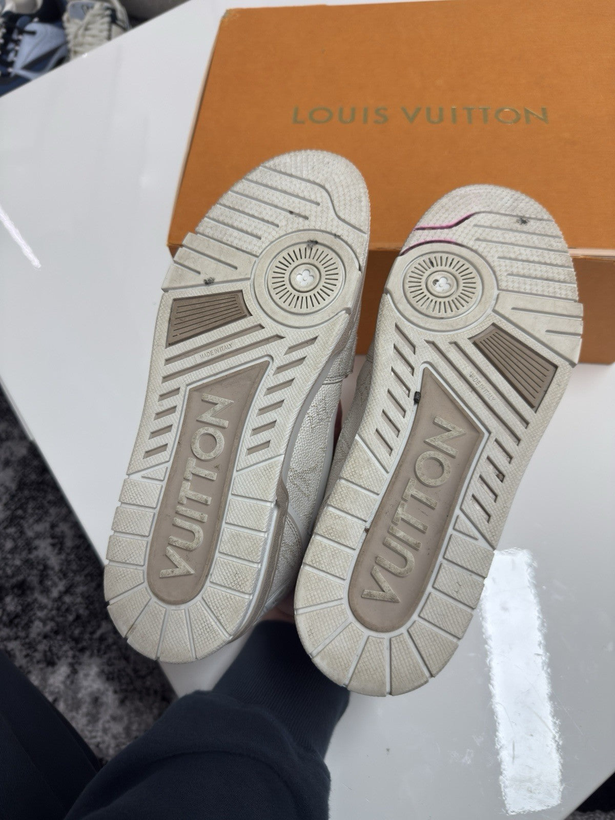 Louis Vuitton Trainers LV8