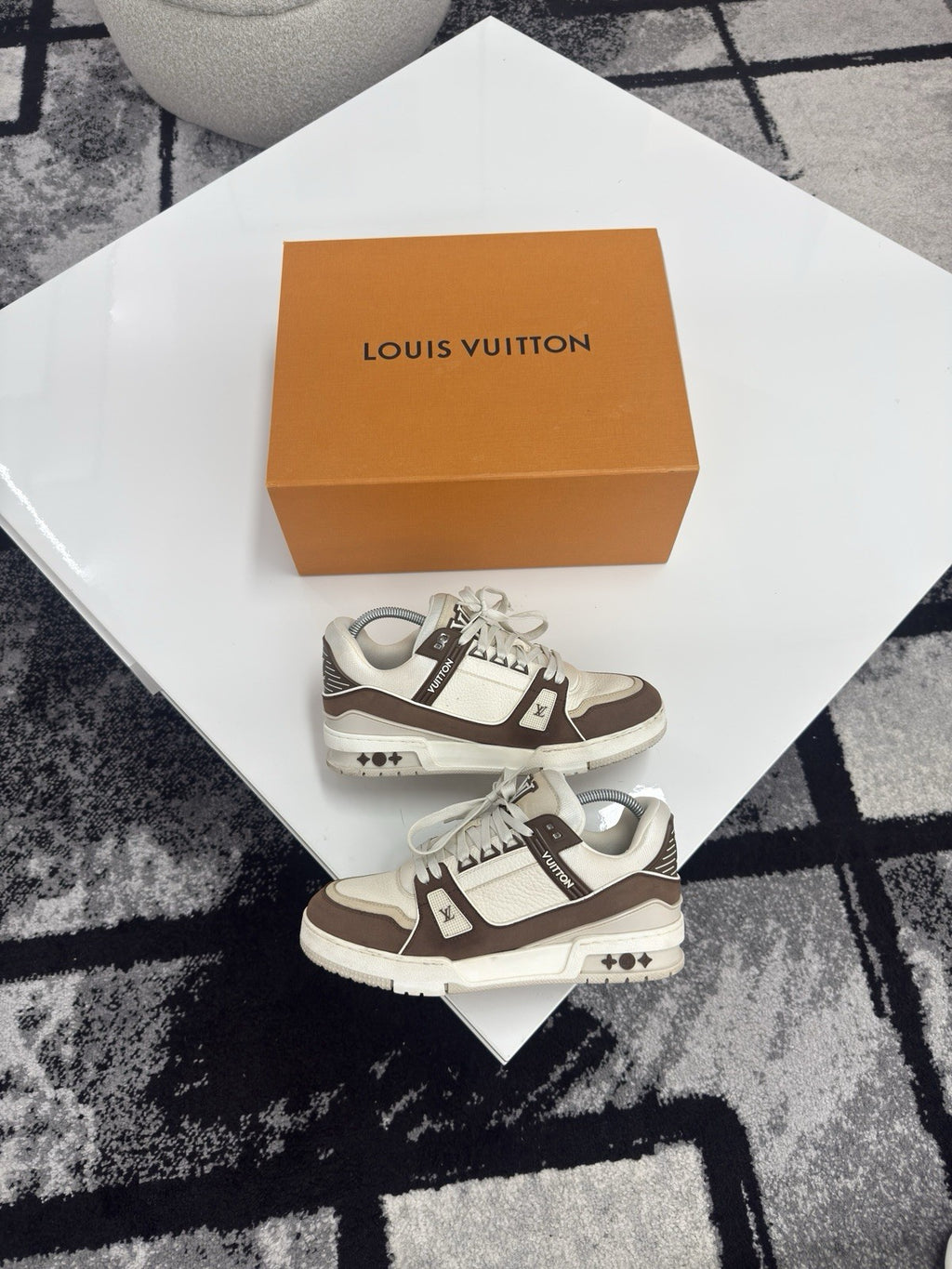 Louis Vuitton Trainers LV6