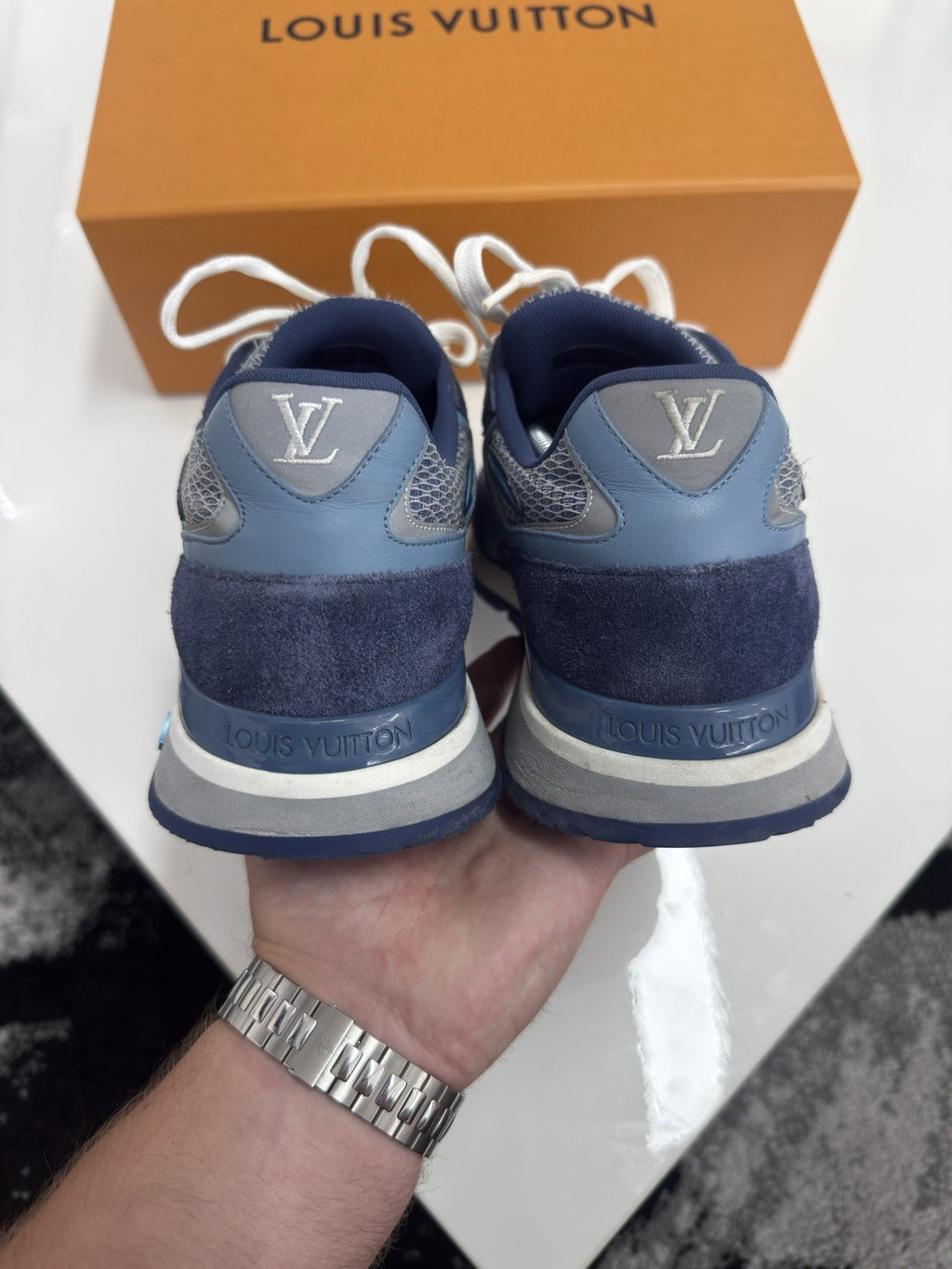 Louis Vuitton Runaways LV8