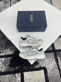 Dior B30 UK8 (EU42)