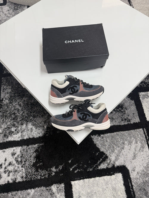 Chanel Runners UK7 (EU41)