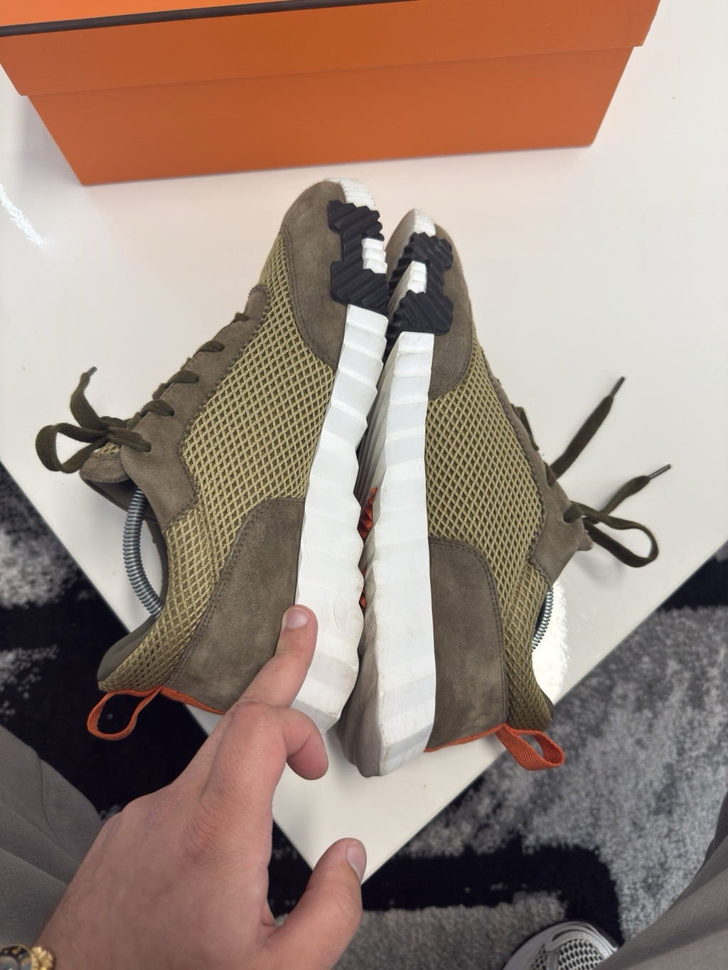Hermes Bouncing Trainer UK7 (EU41)