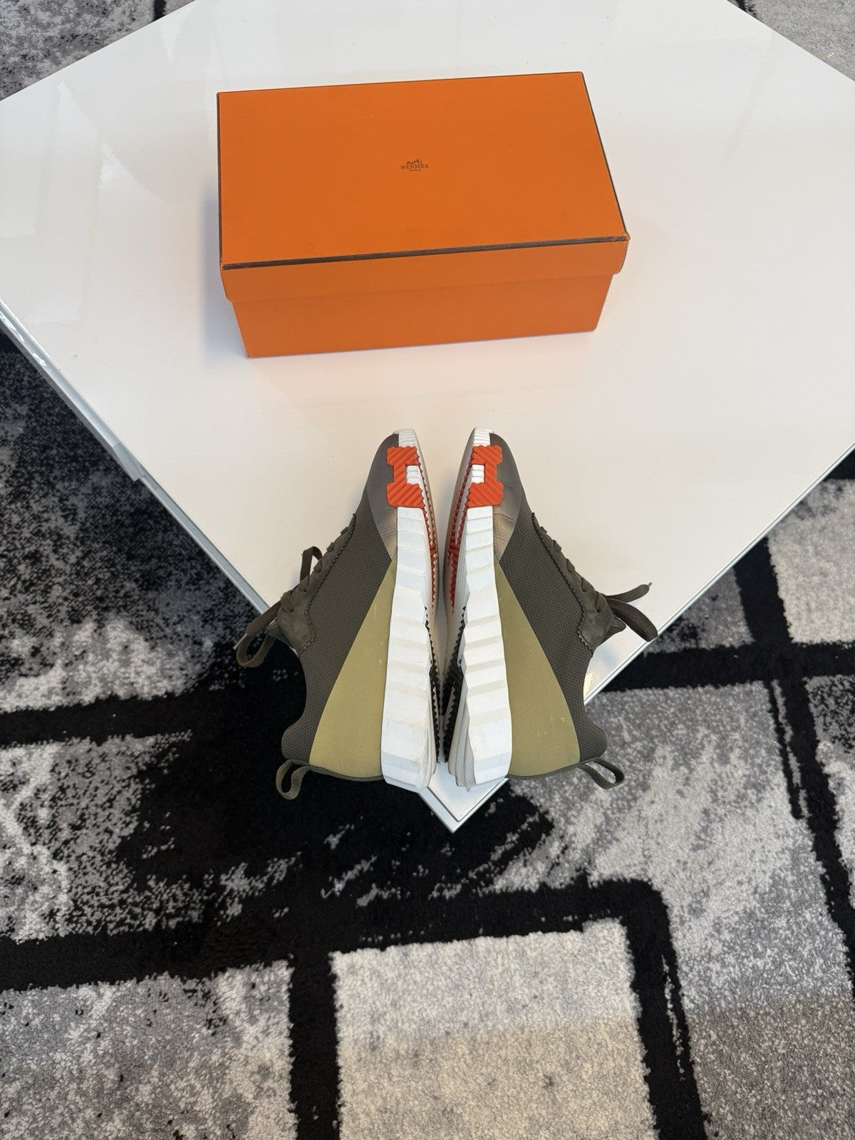 Hermes Bounce Trainers UK7 (EU41)