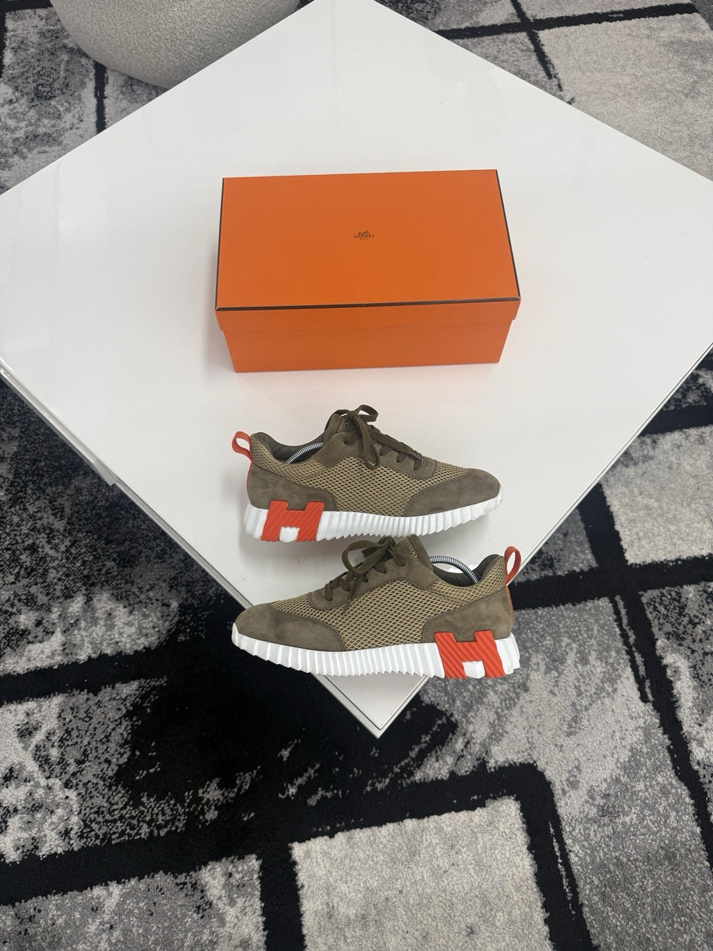 Hermes Bouncing Trainers UK7 (EU41)