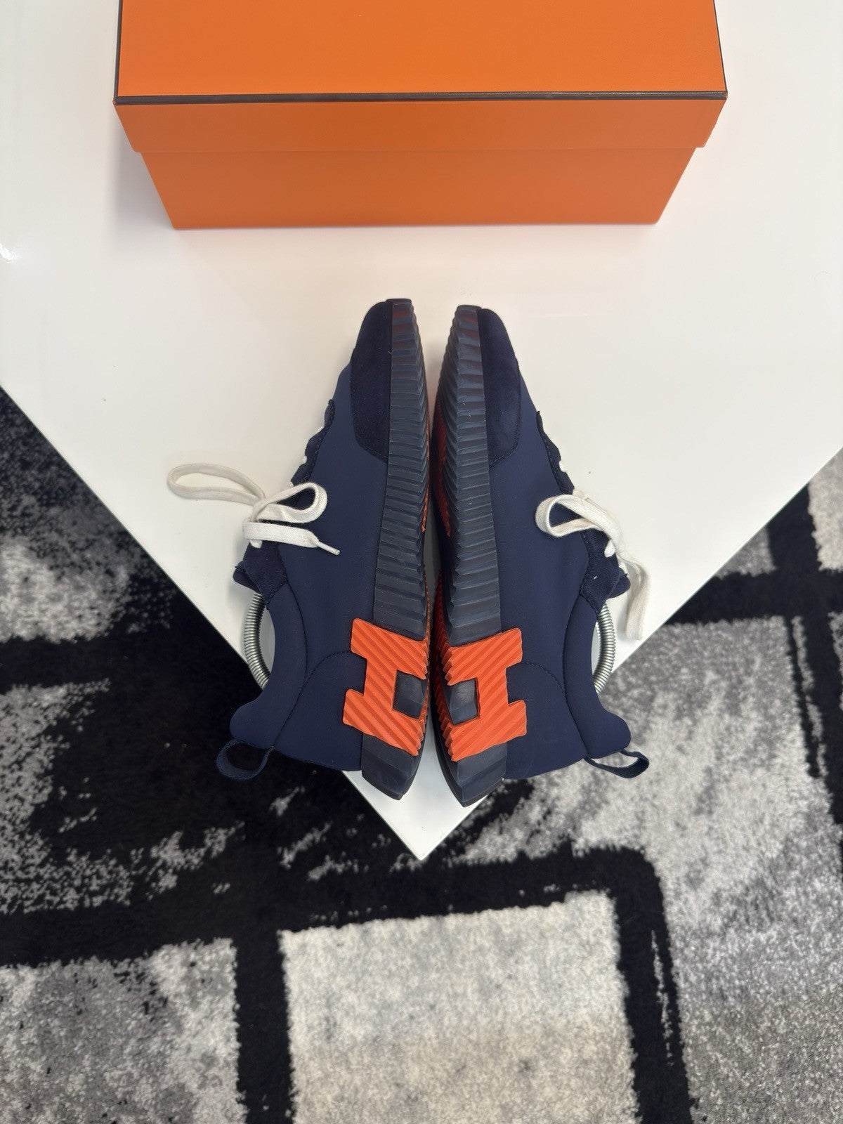 Hermes Bouncing Trainer UK8.5 (EU42.5)