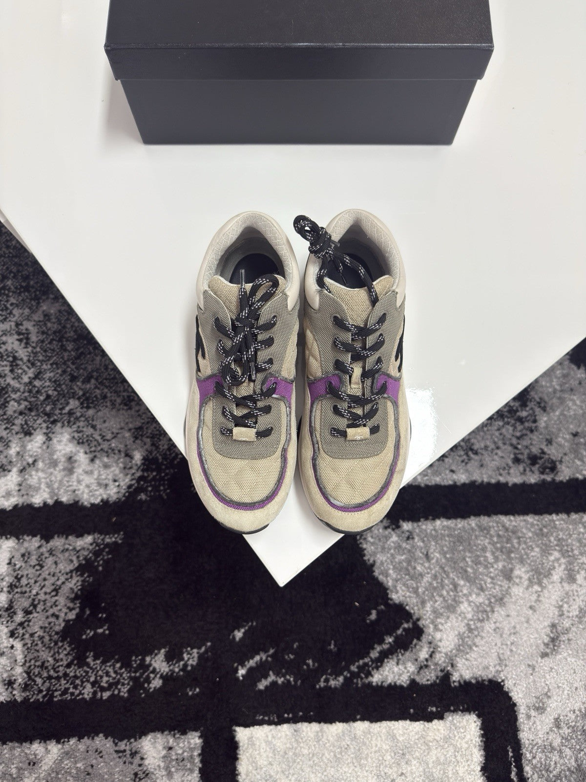 Chanel Runners UK7 (EU41)