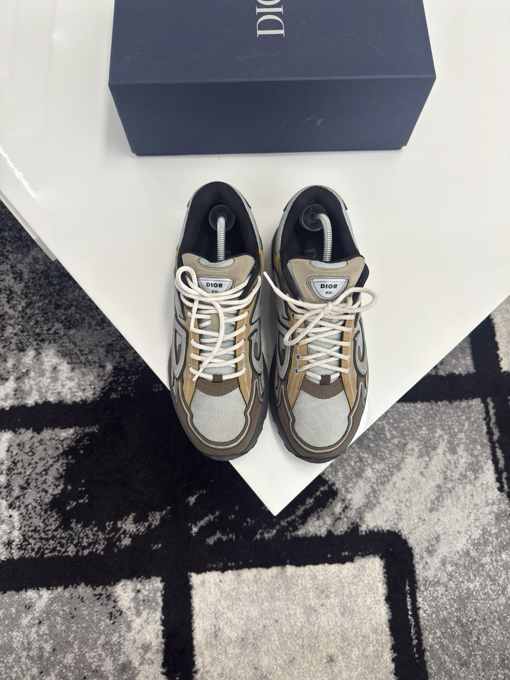 Dior B30 UK11 (EU45)
