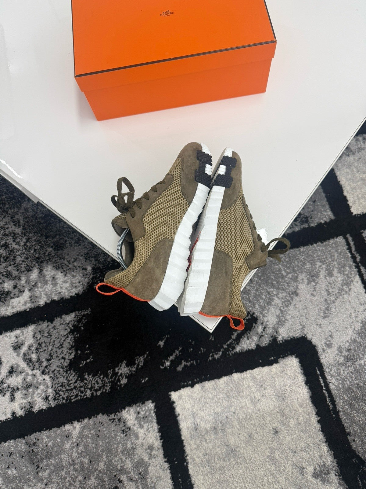 Hermes Bounce UK7 (EU41)