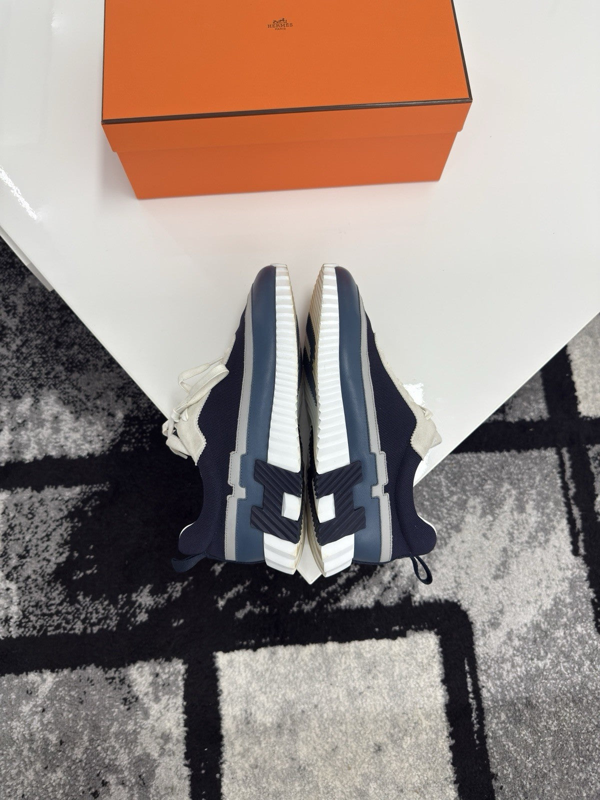 Hermes Bouncing Trainers UK8 (EU42)