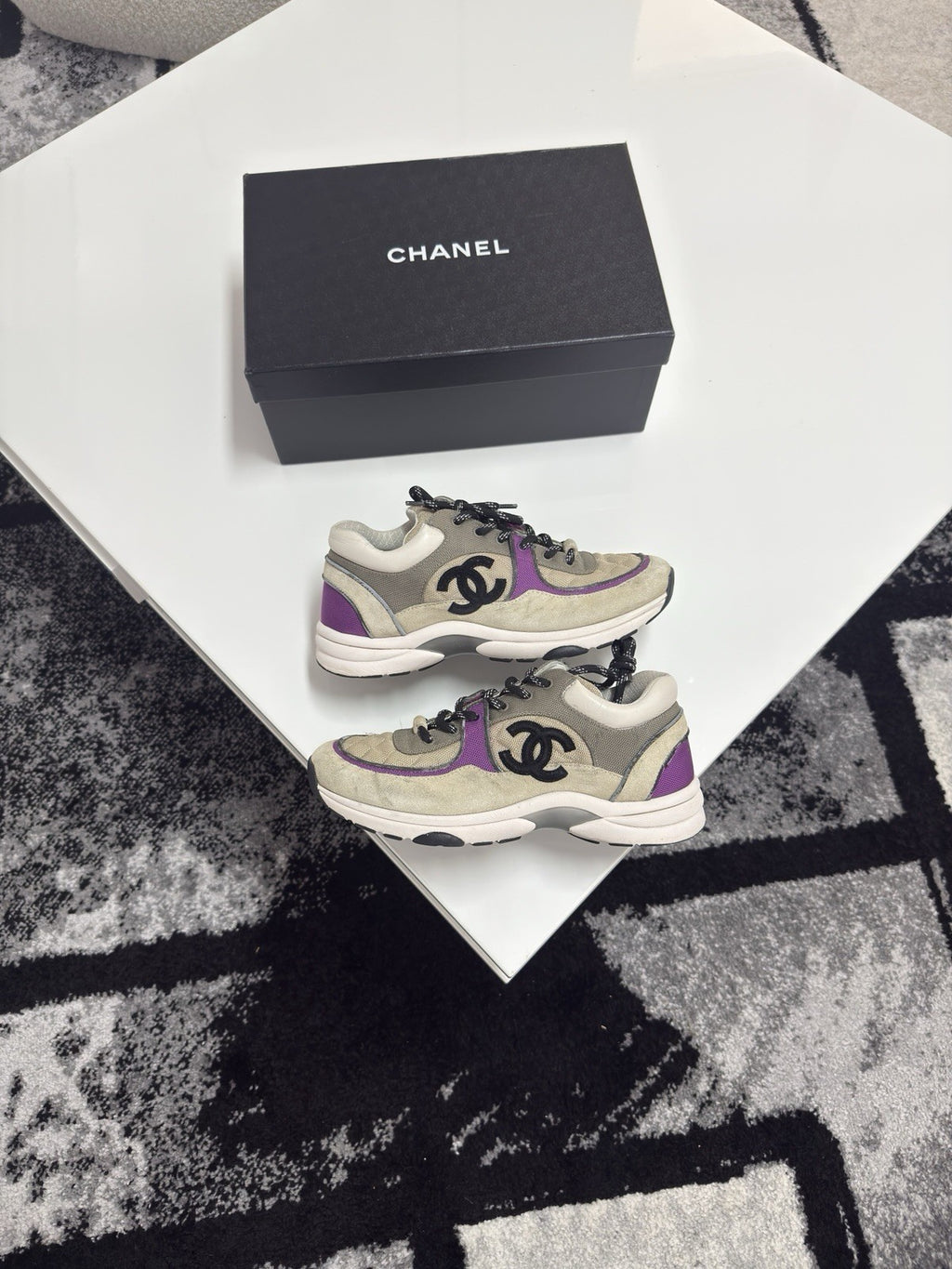 Chanel Runners UK7 (EU41)