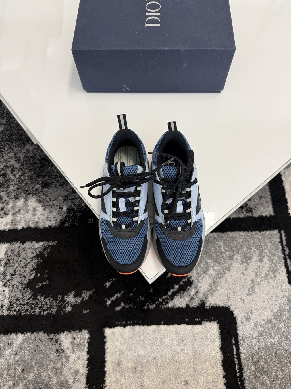 Dior B22 UK6 (EU40)