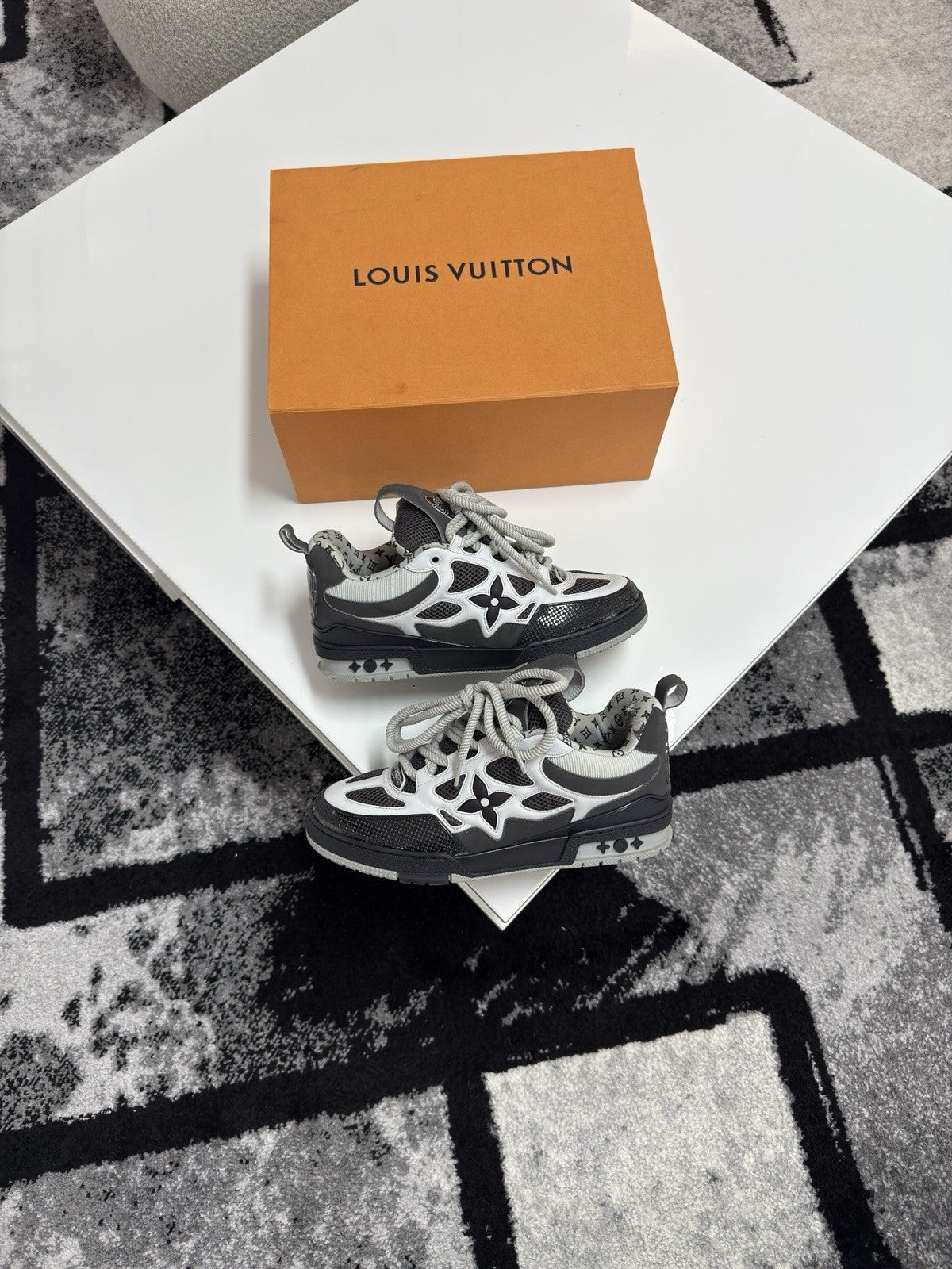 Louis Vuitton Skates LV8